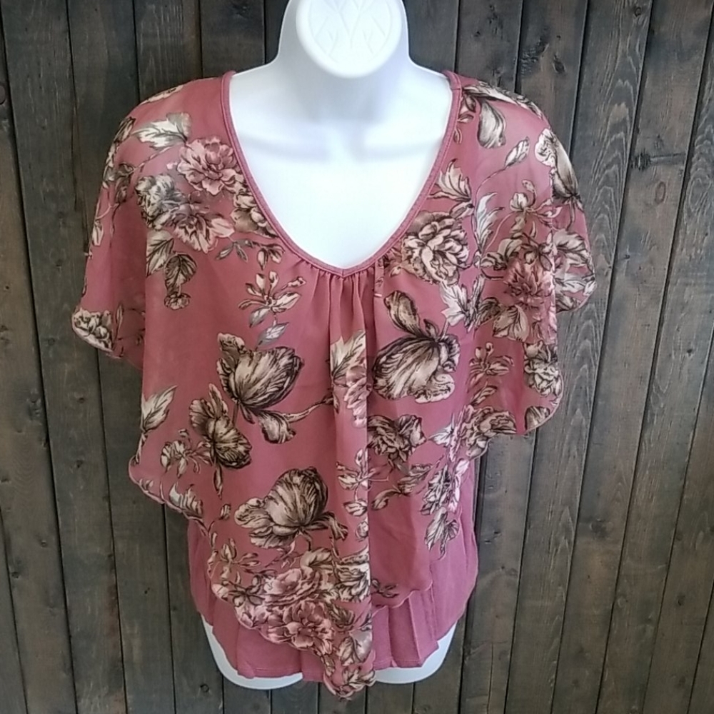Short Sleeve Floral Sheer Blouse